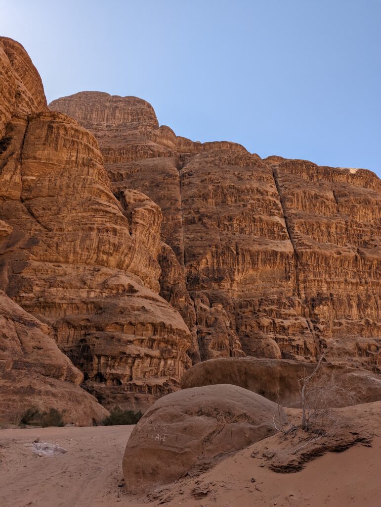mur merlin wand jordanie wadi rum